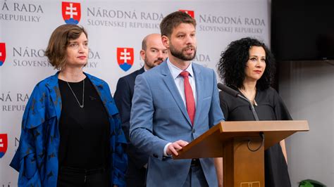 Ilustračná fotografia z tlačovej konferencie rezortu kultúry za účasti ministerky Martiny Šimkovičovej.