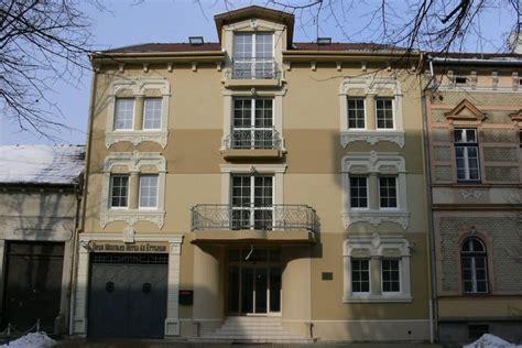 Interiér hotelovej izby v Hoteli Öreg Miskolcz, pohľad na hotelovú reštauráciu