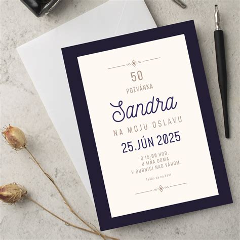 Ilustračná fotografia rôznych štýlov pozvánok na oslavu