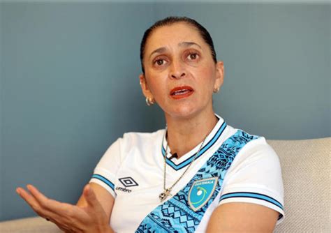 Portrét Karla Maya
