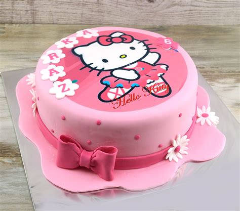 Schéma vrstvenia torty s jedlým obrázkom: korpus, krém, izolačná vrstva gélu a samotný obrázok