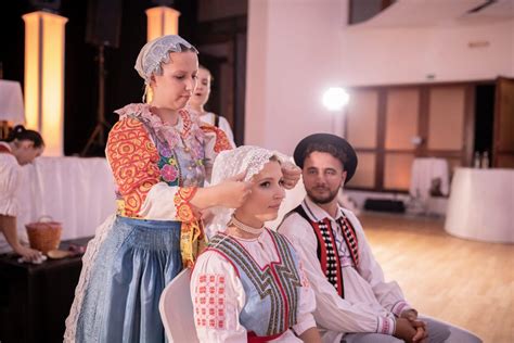 svadobné čepčenie