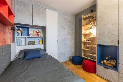 Štýlová izba tínedžera s neónovým svetlom a sedacím vakom