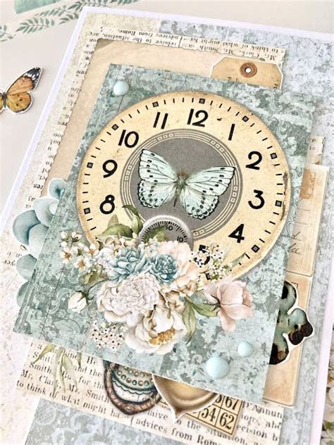 Príklad pohľadnice vo forme prívesku zdobenej scrapbookovou technikou