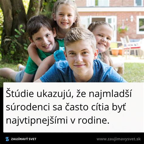 Tematické foto: deti bežiace v skupine s úsmevmi