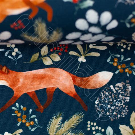 Detail aranžmánu s machovým podkladom a ihličnatými vetvičkami