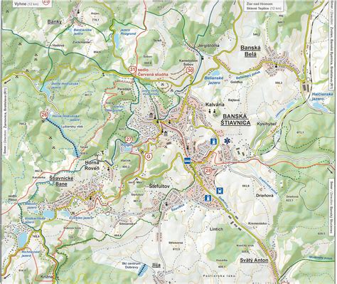 mapa okolia Litmanovej s vyznačenými lyžiarskymi strediskami a turistickými trasami