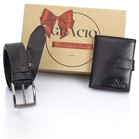 kolekcia kvetov a narodeninový darček pre muža