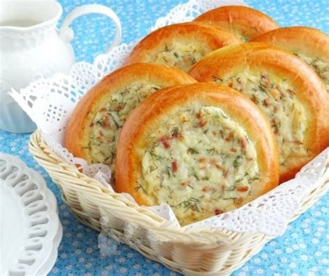 Tematická fotografia slaného veľkonočného koláča alebo