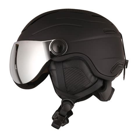 Foto inšpirácia: Dieťa v podomácky vyrobenom kostýme so štítom