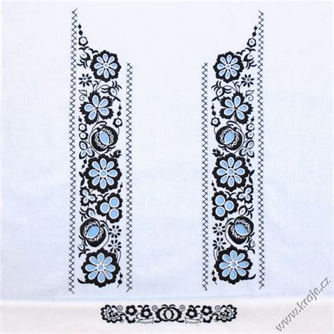 Schéma s rôznymi typmi písma a farieb výšivky na krstných košieľkach