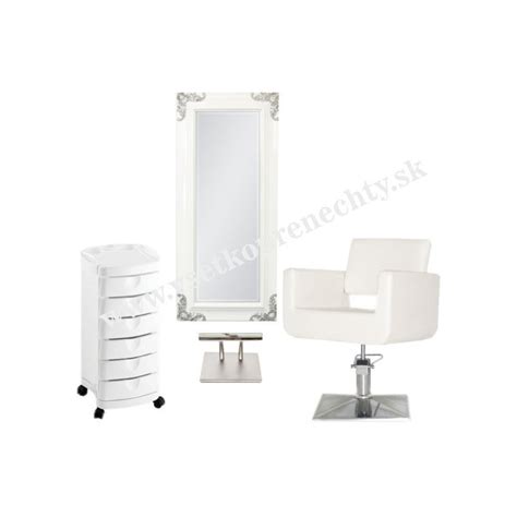 Interiér moderného kaderníckeho salónu s profesionálnym vybavením