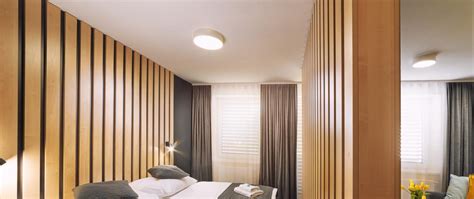 detaily izby, napr. kúpeľňa alebo balkón