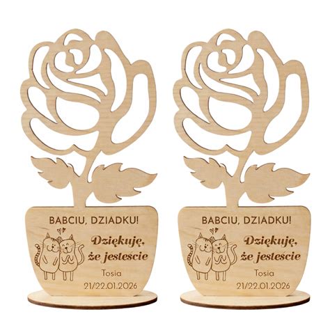 Interiérové dekorácie s personalizovaným gravírovaním ako dar do domácnosti