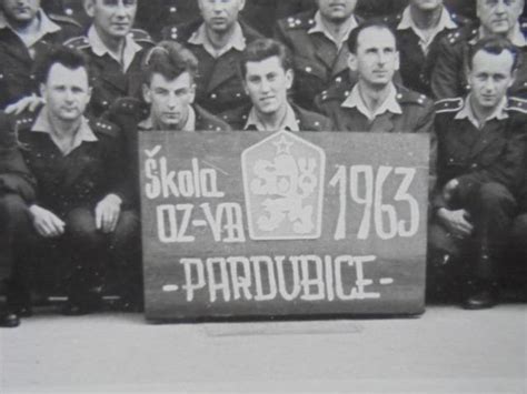 Dobové foto účastníkov SNP alebo pamätníka obetiam