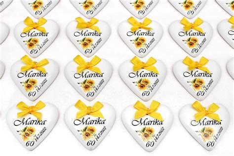 Ukážka personalizovaných magnetiek a keramických zvončekov