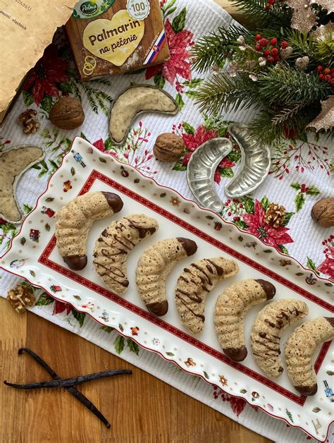 tradičné orechové fúkané rožky