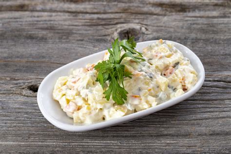 španielsky zemiakový šalát Ensalada Rusa