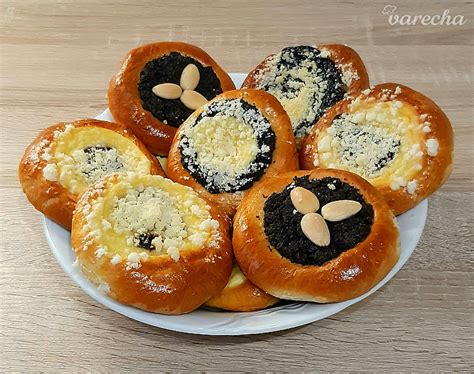 Detailná fotografia: Tradičné slovenské svadobné koláče a dobroty