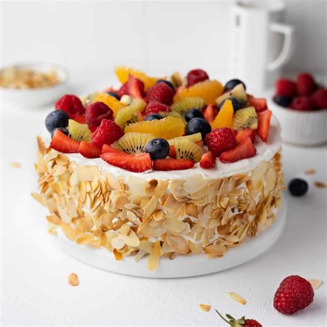 ingredients for baby-friendly cake: fresh fruit, mascarpone, almond flour, bananas, carrots
