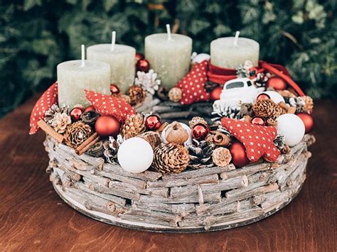 Rôzne typy netradičných adventných vencov