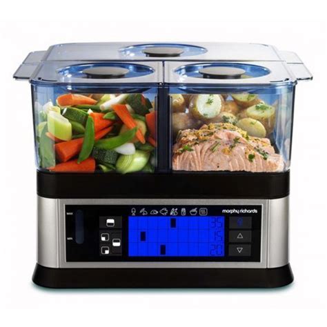 Sada kuchynských doplnkov alebo moderný parný hrniec pre zdravé varenie