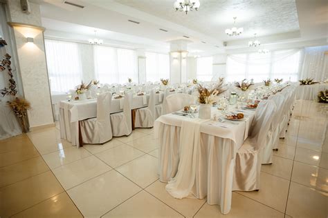Svadobná sála s elegantnými kulisami