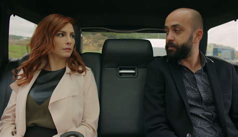 Hazal, Damir a Cihan v napätej scéne, odrážajúcej ich konflikt