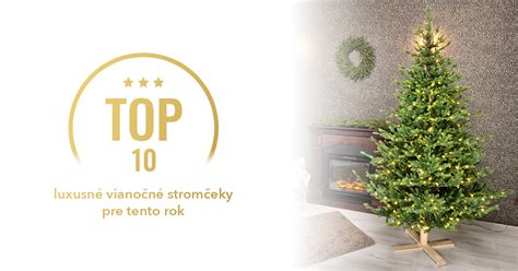 Rozmanité umelé vianočné stromčeky s realistickým vzhľadom