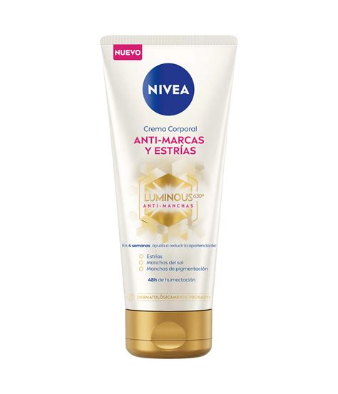 Infografika zobrazujúca históriu značky NIVEA a jej kľúčové míľniky