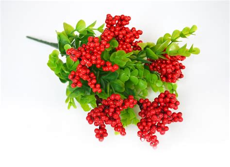 aranžmán s ardisiou a jej červenými bobuľkami