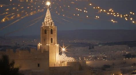 Ilustračná fotografia skautov zdieľajúcich Betlehemské svetlo