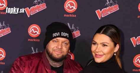 Svadobná fotografia rapera Kaliho a jeho manželky Alice