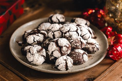 Čokoládové crinkles s popraskaným povrchom