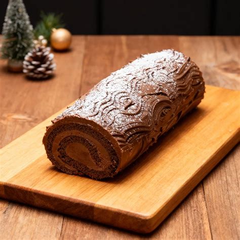 Francúzska vianočná roláda buche s detailnou výzdobou