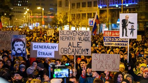 Chronologická schéma kľúčových udalostí Nežnej revolúcie od 16. novembra do decembra 1989