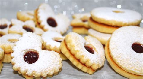 Linecké koláčiky s džemom