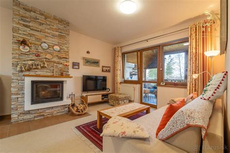 Fotografia interiéru izby Deluxe s výhľadom na tatranské štíty