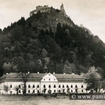 Fotografia rokokového kaštieľa v Slovenskom Pravne