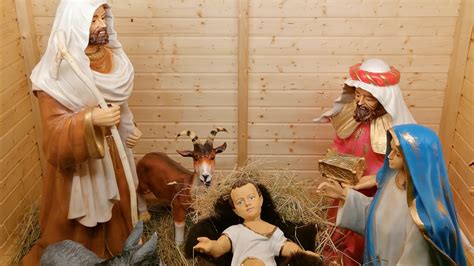 Betlehem s postavami Svätej rodiny.