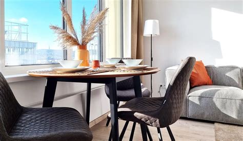 Fotografia svadby na vrchu hory s panoramatickým výhľadom