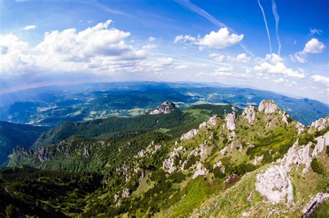 panoramatický záber na obec Terchová a Národný park Malá Fatra