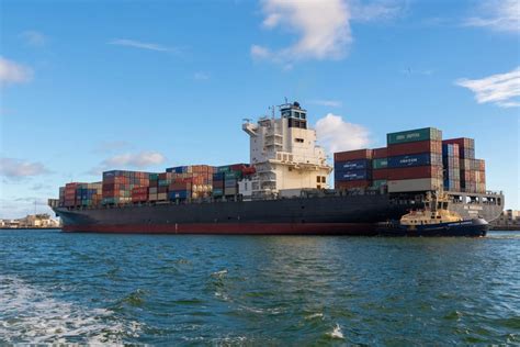 Schéma logistiky prepravy nadrozmerného nákladu vianočného stromu zo Slovenska do Belgicka