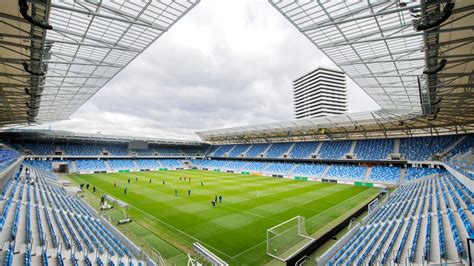 Tematické foto: futbalový štadión De Kuip v Rotterdame