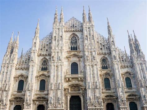 Fotografia Katedrály Duomo v Miláne počas Vianoc