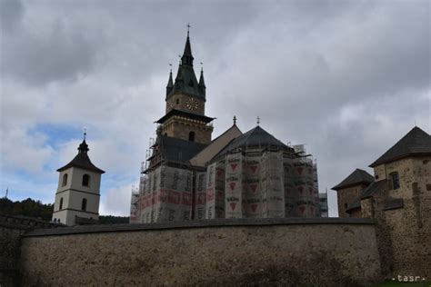 Fotografia panoramatického výhľadu z veže Kostola sv. Kataríny.