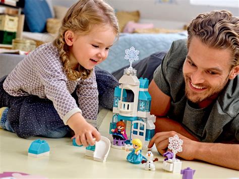 DIY snehová guľa s LEGO postavičkami z Ľadového kráľovstva