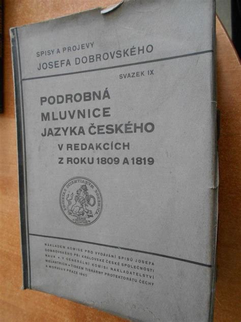 Schéma časovej osi: od založenia Kancelárie Slovníka jazyka českého (1911) cez vznik jazykovej poradne (1936) až po súčasný Ústav pre jazyk český AV ČR.