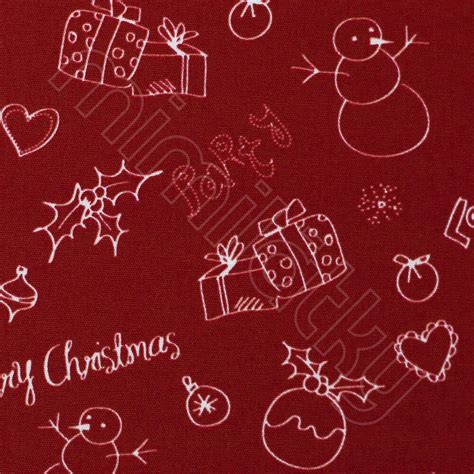 Vianočné motívy a farebné schémy pre dizajn pozvánok