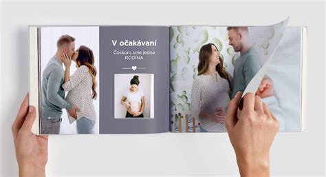otvorená fotokniha s manželskými fotografiami